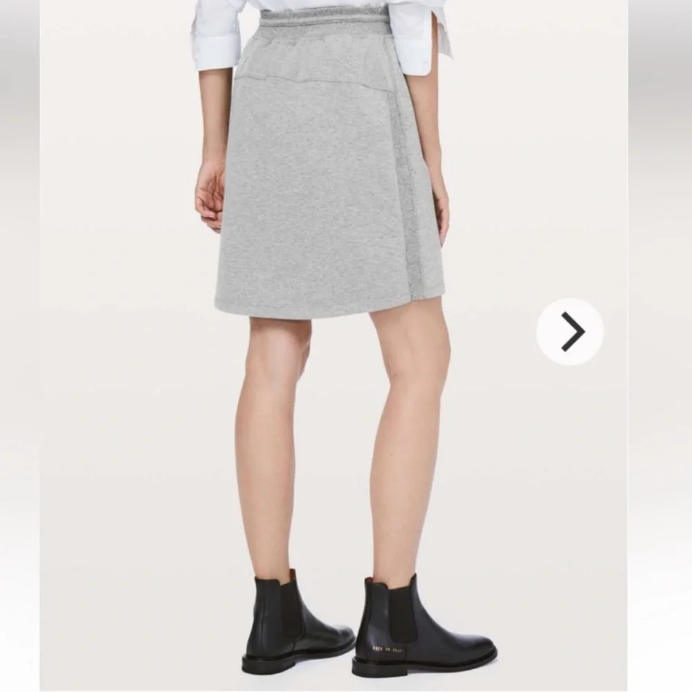 Lululemon Start Anew Skirt - Picture 3 of 10